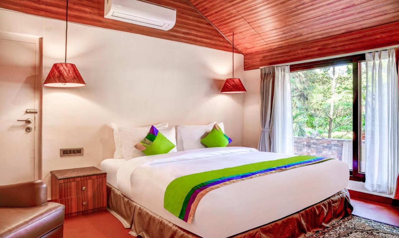 Treebo Premium Blue Mountain Country Club And Resort 실리구리 외부 사진