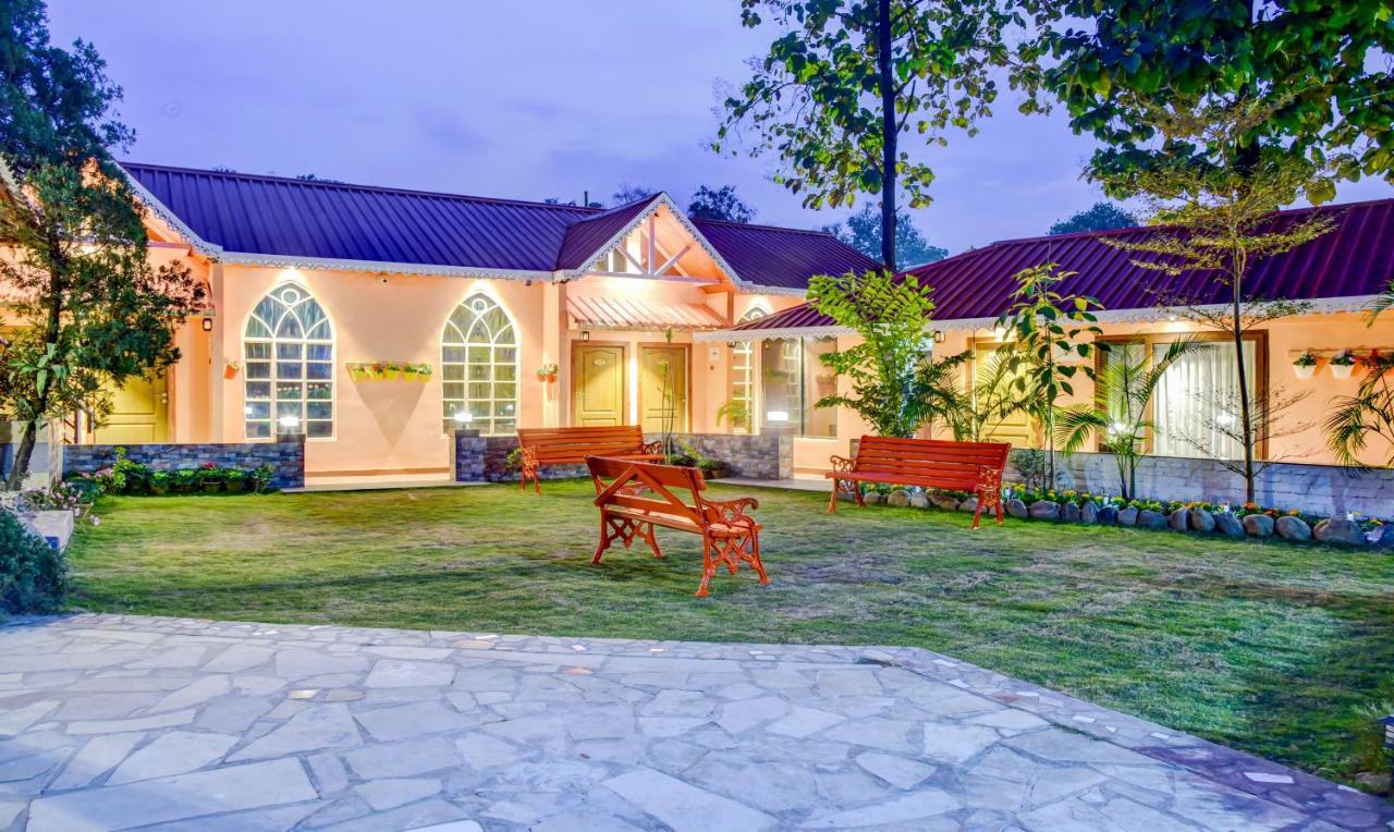 Treebo Premium Blue Mountain Country Club And Resort 실리구리 외부 사진