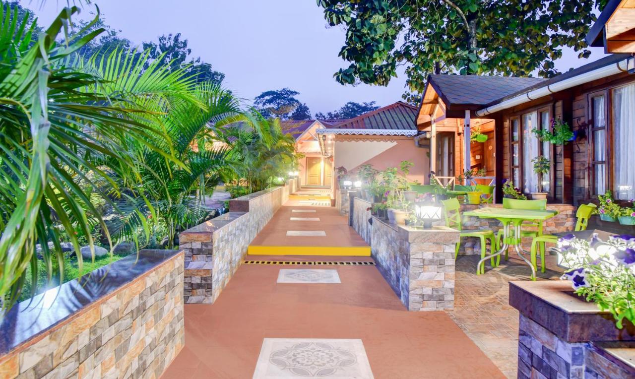Treebo Premium Blue Mountain Country Club And Resort 실리구리 외부 사진