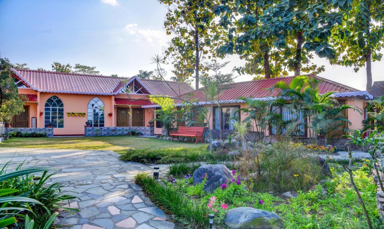 Treebo Premium Blue Mountain Country Club And Resort 실리구리 외부 사진