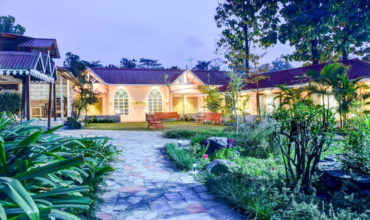 Treebo Premium Blue Mountain Country Club And Resort 실리구리 외부 사진